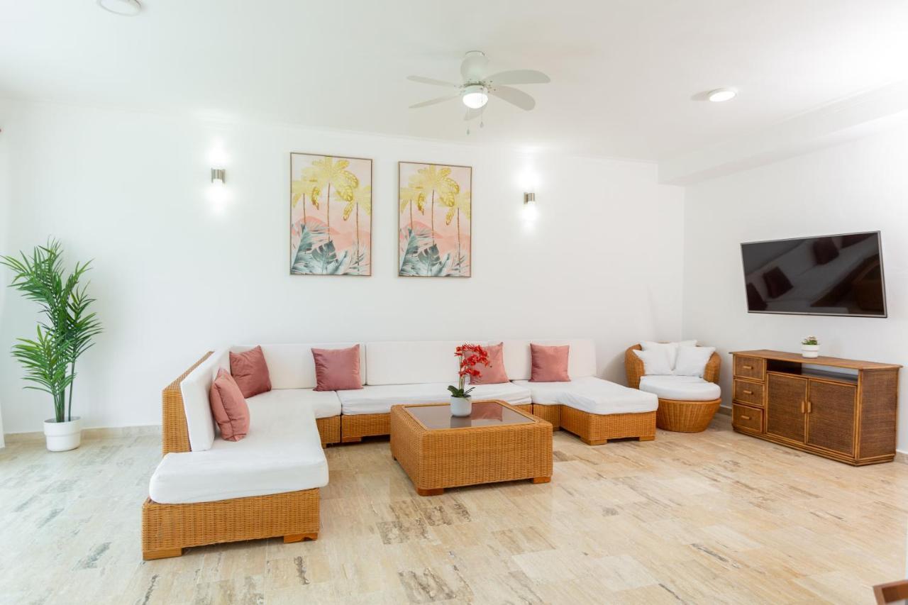 Suites At Grand Laguna Beach By Calisto Stays Sosua Exterior photo