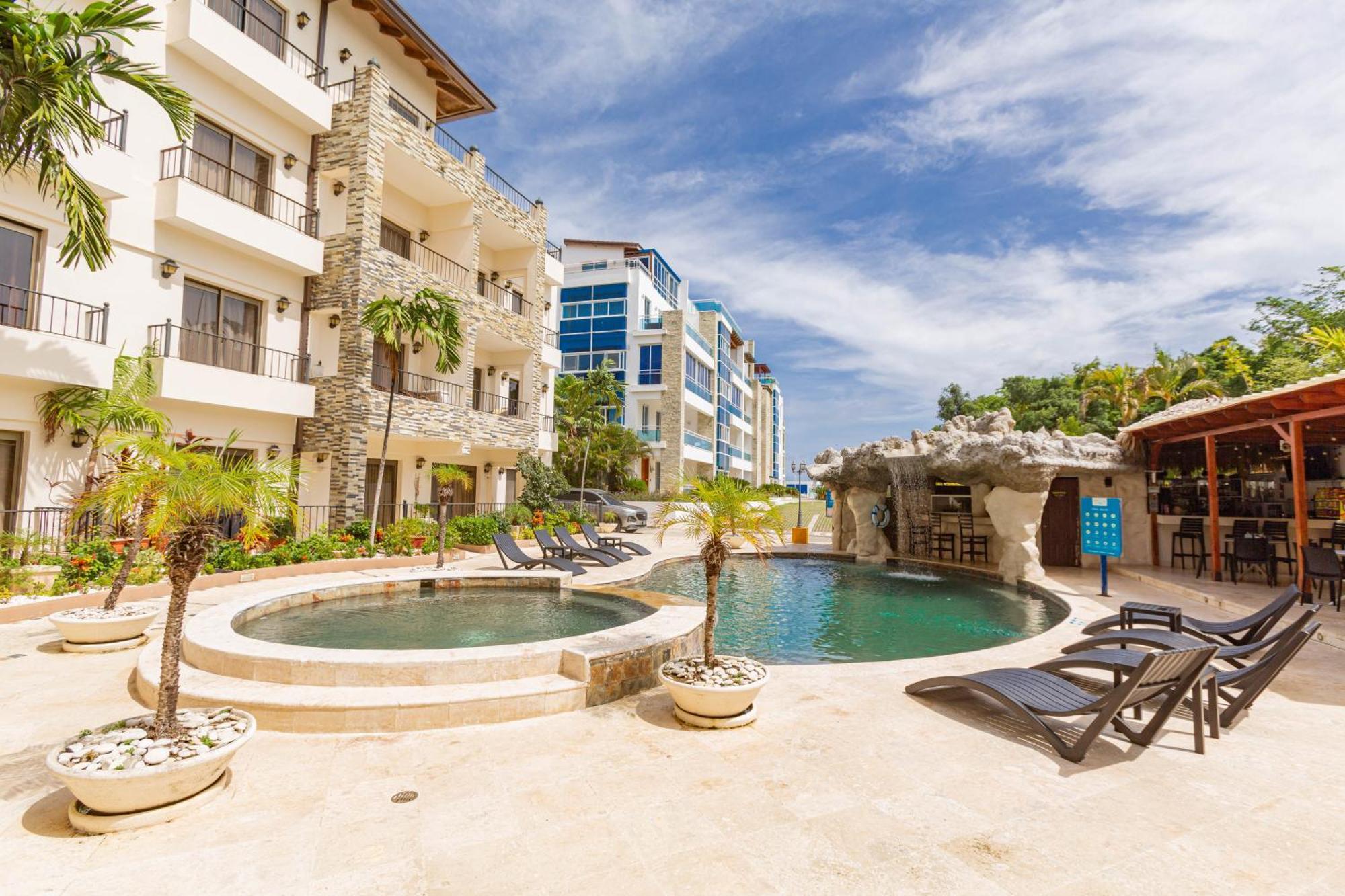 Suites At Grand Laguna Beach By Calisto Stays Sosua Exterior photo