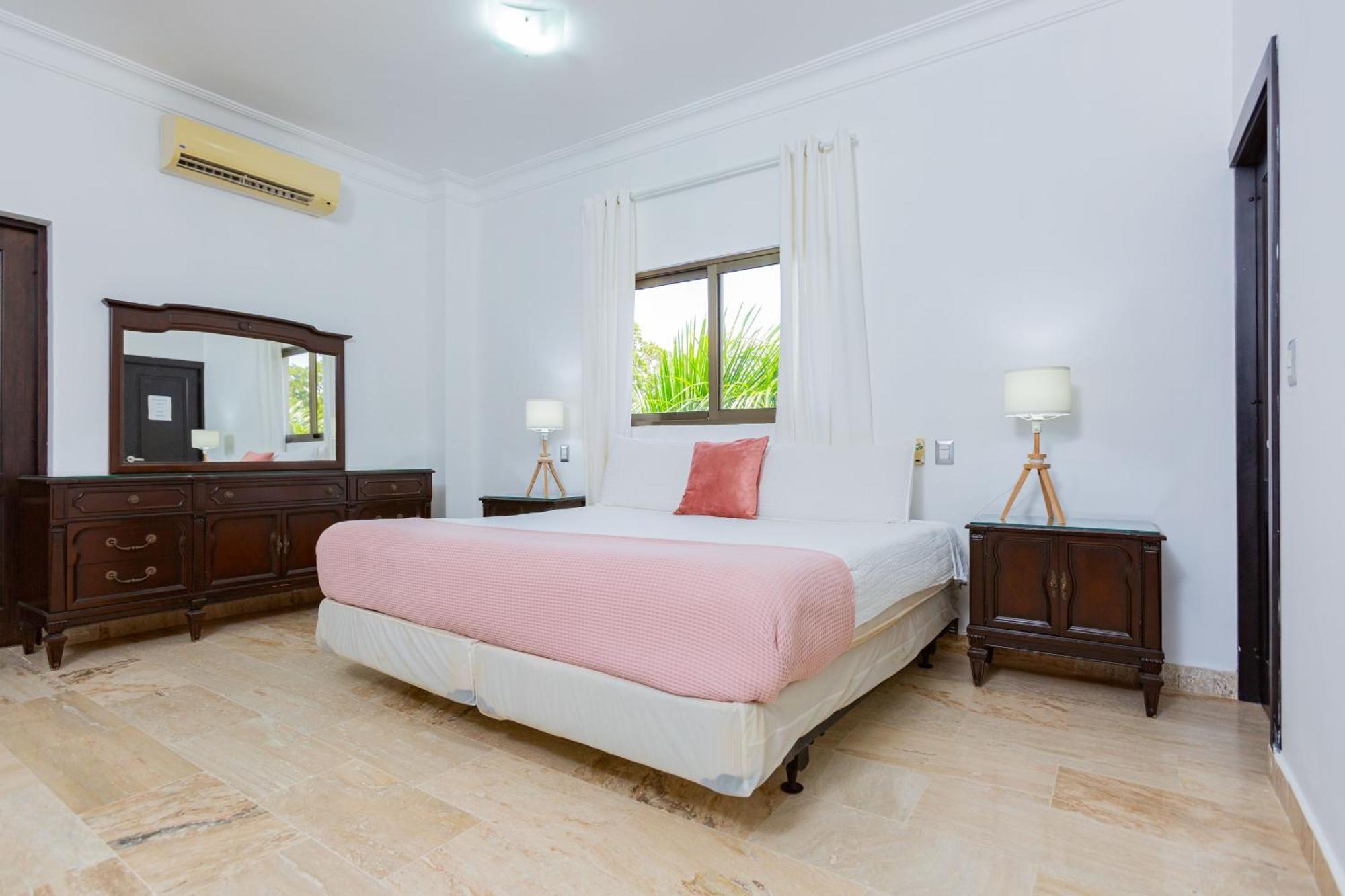 Suites At Grand Laguna Beach By Calisto Stays Sosua Room photo